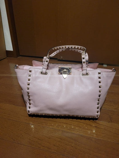 Valentino Rockstud Tote Bag, Leather #QYBL5Z