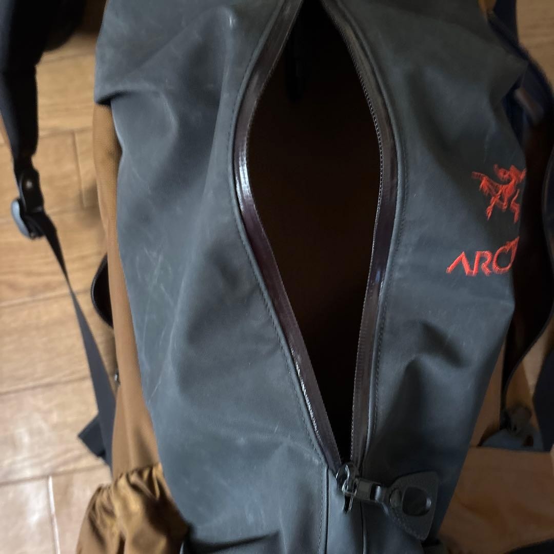 ARC'TERYX BEAMS Arrow 22 Black #QYHL23
