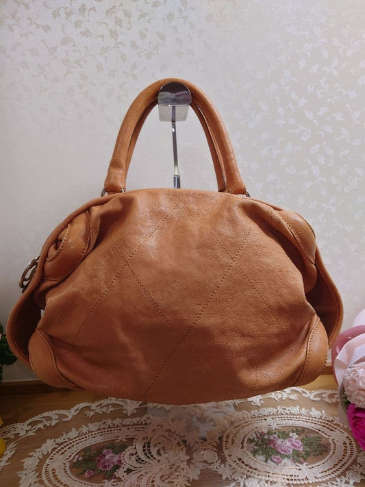 CHANEL leather handbag #QYIGJW