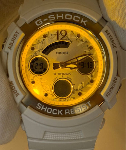 G-SHOCK Lover's Collection 2019 White Gold Digital-Analog Watch White #QYBD7L