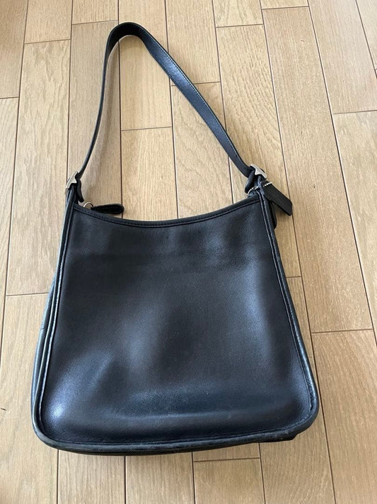 COACH Old Coach Shoulder Bag, Black #QY9NZN