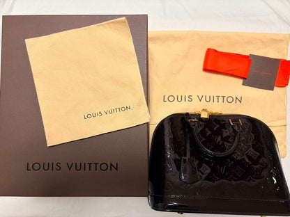 LOUIS VUITTON Alma PM Vernis #QYFNSU