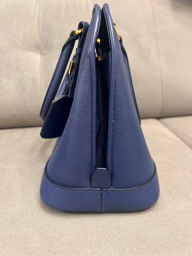 PRADA Galleria Saffiano Leather Handbag Black BN2274 #QYK6DG