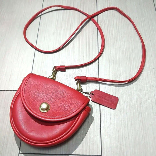 COACH Old Coach Shoulder Pouch #QYDB28
