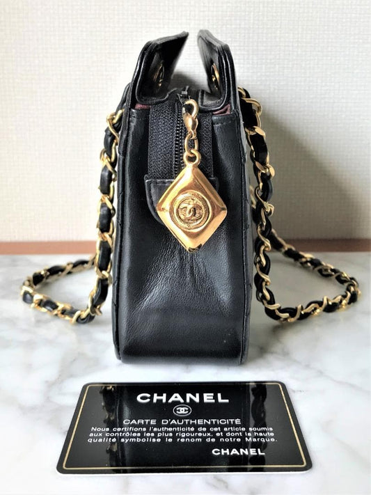CHANEL Vintage Matelasse Mini Chain Handbag Lambskin Black Paris 34yr #QYED77