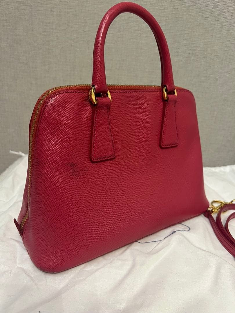 PRADA Saffiano Leather Handbag, Red #QYFVS4