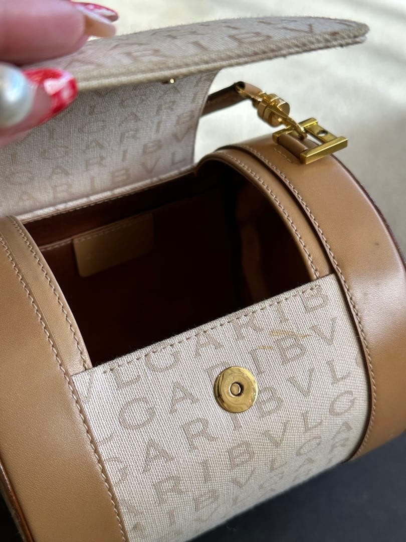BVLGARI cylindrical handbag in beige #QYAB4G