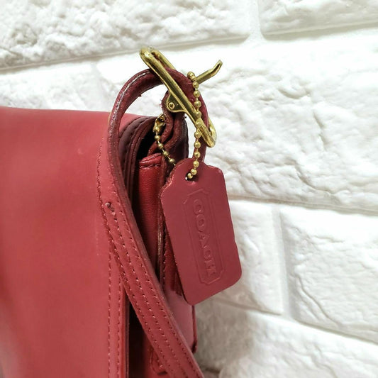 COACH Old Coach COACH Flap Shoulder Bag Sacoche Red #QY3NO0