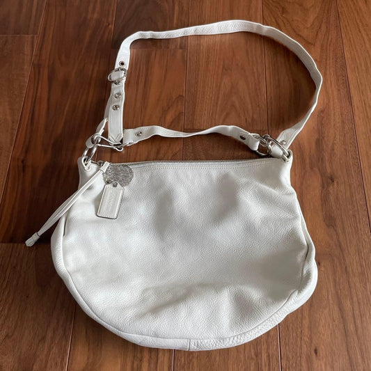 COACH Old Coach Women's Shoulder Bag, White, Classic #QY7Y98