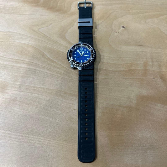 SEIKO Giugiaro Design 200m Quartz #QYINI6