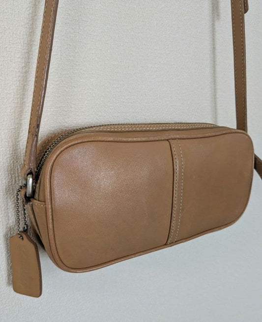 COACH OLD COACH Shoulder Bag, Beige, 9589 Leather Women #QYELB6