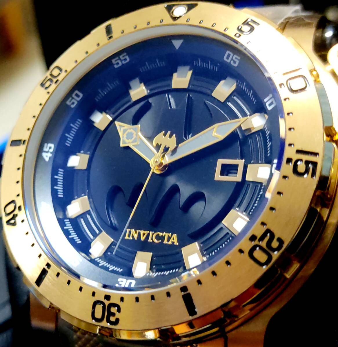 1295 INVICTA High-End Watch, American Comic Book Batman, Gold, Last of 4 #PGJAMO
