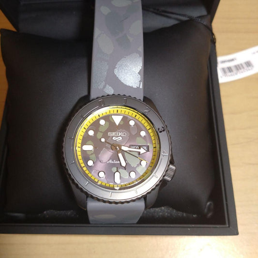 Seiko 5 Sports ONE PIECE Collaboration Sanji Watch #QY4XZ2