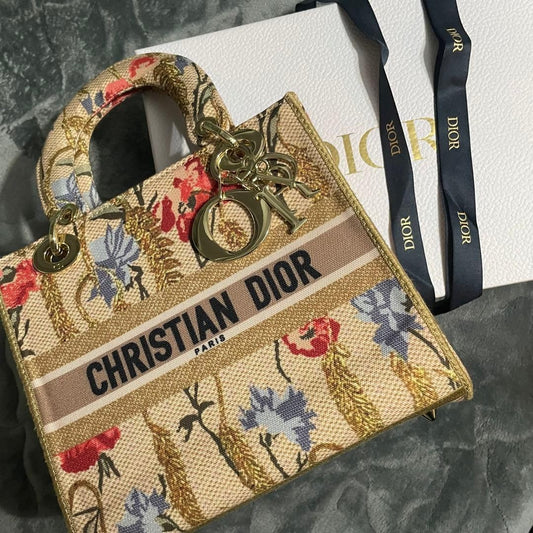 CHRISTIAN DIOR Lady Dior D-Lite Medium #QYKM2T