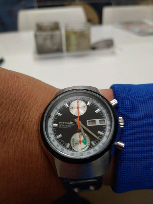 Citizen Challenge Timer Blue Eyes Panda Dial (Installed) #QY3OG6