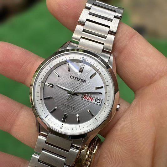 Citizen Exceed Eco-Drive Solar Radio-Controlled Watch EXCEED CITIZEN #QY7AEV