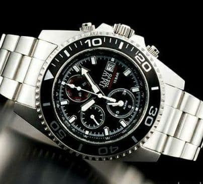300 chronograph watches worldwide (Seiko) with serial numbers #PF0O3I