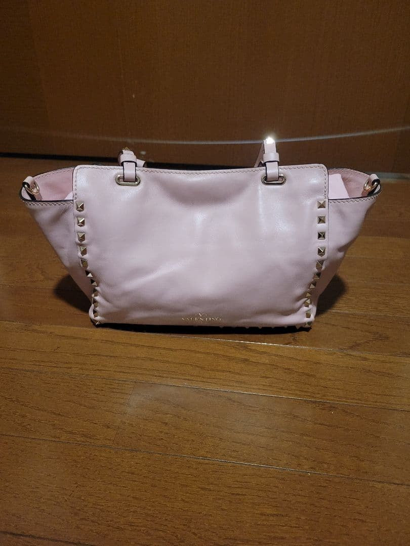 Valentino Rockstud Tote Bag, Leather #QYBL5Z
