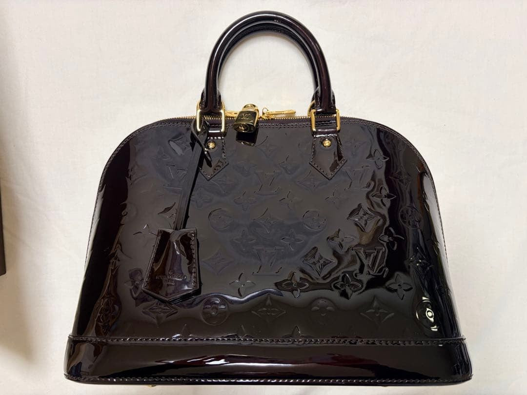 LOUIS VUITTON Alma PM Vernis #QYFNSU