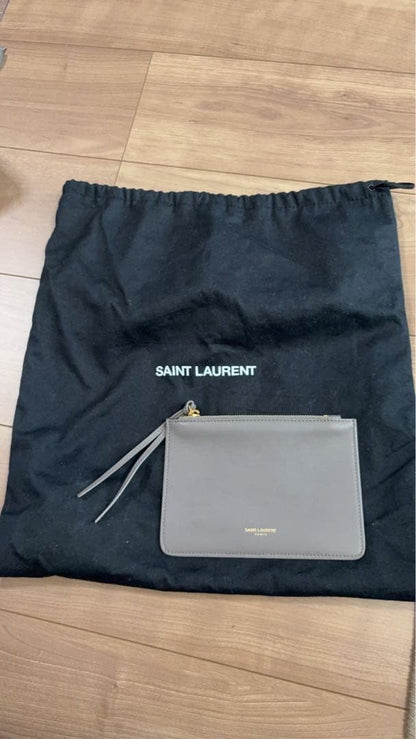 SAINT LAURENT handbag, gray. #QYL2DE