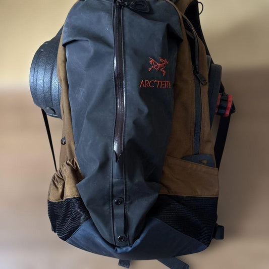 ARC'TERYX BEAMS Arrow 22 Black #QYHL23
