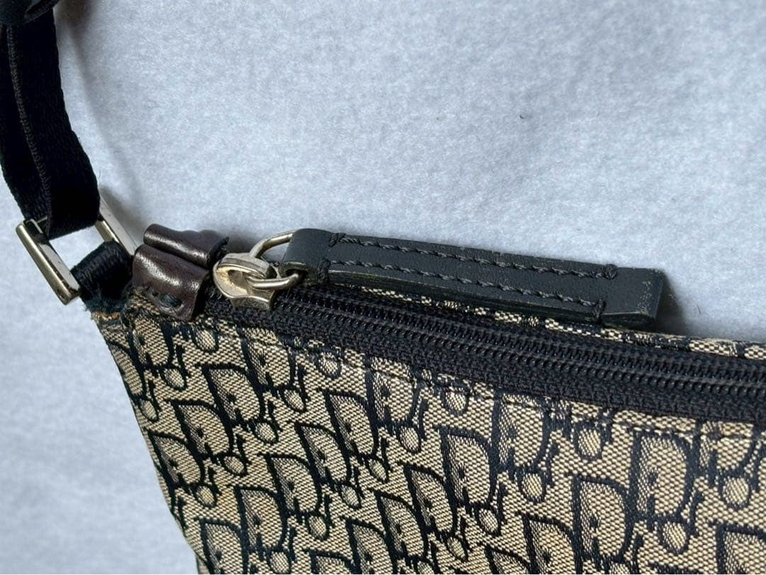 DIOR Hard to Find Item: Christian Dior Trotter Navy Leather #QY5EBL