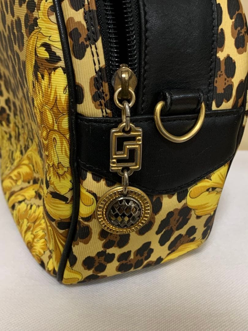 Gianni Versace Leopard Print Leather Handbag Vintage #QYGC2L