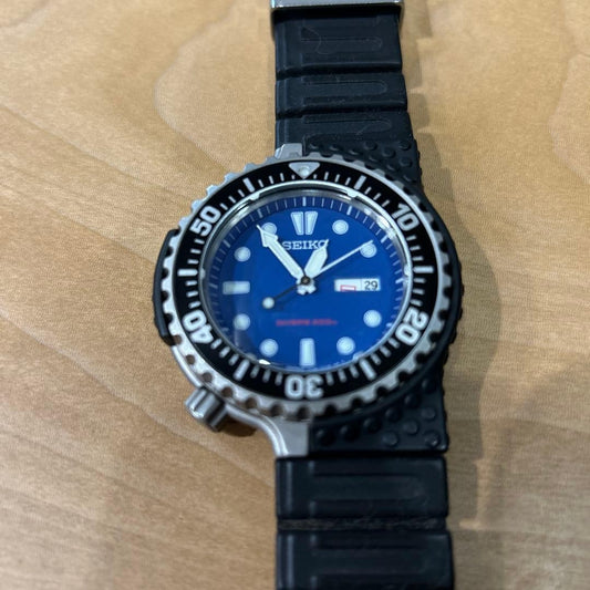SEIKO Giugiaro Design 200m Quartz #QYINI6