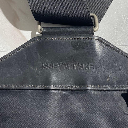 ISSEY MIYAKE Archive Vintage Backpack Shoulder Bag Black Canvas #QYD2YK