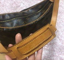LOUIS VUITTON Monogram Boulogne 30 Shoulder Bag #QY74J9