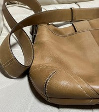 Old Coach beige leather shoulder bag #QYAB1U