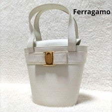 FERRAGAMO Ferragamo Vara Ribbon Gold Hardware Grained Leather Bucket #QY7I77