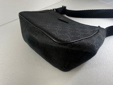 GUCCI GG Canvas Handbag, Black, Gucci Shoulder Bag #QY13YS