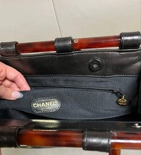 CHANEL quilted handbag #QY9O6N