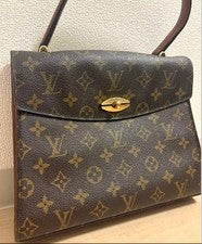 LOUIS VUITTON Brown Monogram Canvas Handbag #QY4J98