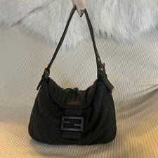 FENDI Mamma Bucket Shoulder Bag #QYKEG6