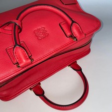Loewe Amazona 28 Leather Red Handbag #QYHTK6