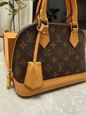 LOUIS VUITTON Alma BB Monogram Handbag #QY61CE