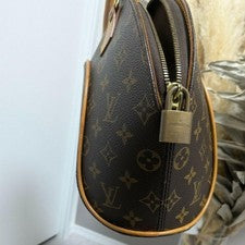 Louis Vuitton Ellipse Monogram Handbag #QY86MV