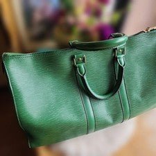 Louis Vuitton Epi Green handbag #QYBU5S