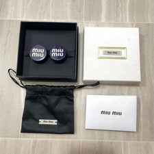 [Good condition] ♡miu miu♡ Looks great with summer outfits logo earrings navy