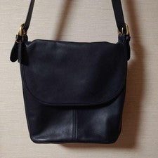 COACH Navy Leather Flap Shoulder Bag (Old Coach) #QY4IYX