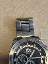 ORIENT REVIVAL Retro Future Watch #QYJB1V