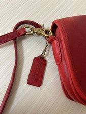 COACH Old Coach Leather Shoulder Bag, Red Women #QY2T11