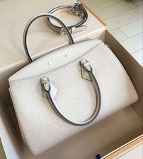 LOUIS VUITTON Sufuro MM Epi handbag, beige #QYAKJ7