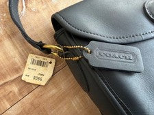Tag attached OLD COACH shoulder bag, navy #QYE67C
