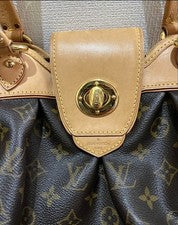 Louis Vuitton Boetie handbag #QYI9HX