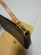 LOUIS VUITTON Monogram Accessory Pouch #QYJB5C