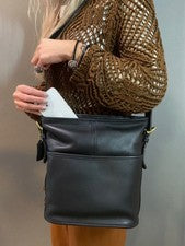 Old Coach large handbag/shoulder bag #QY73KQ