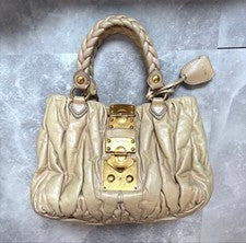 Leather Miu Miu Matelassé handbag, ivory leather #QYE6UD